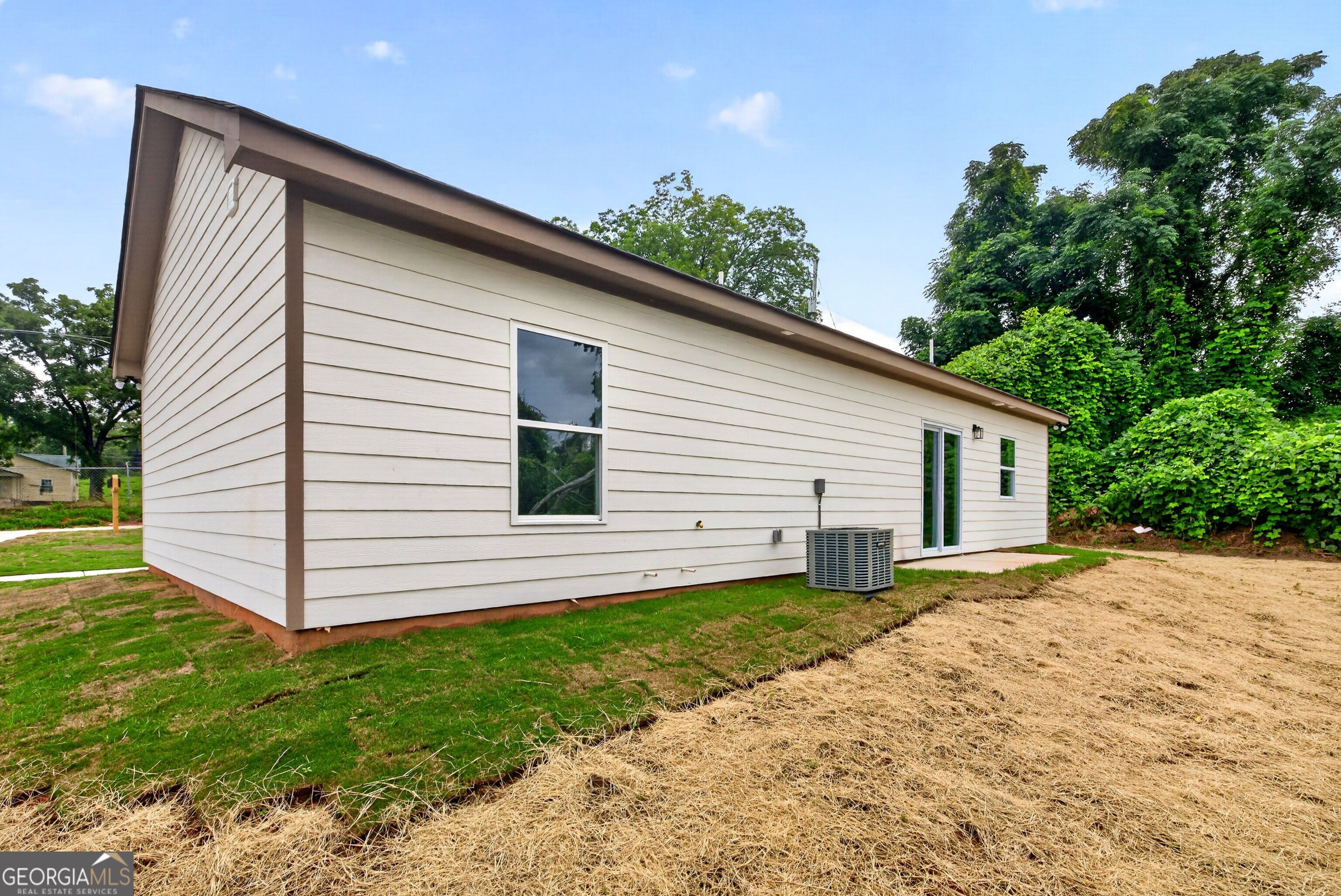 117 Ware Property Photo 3