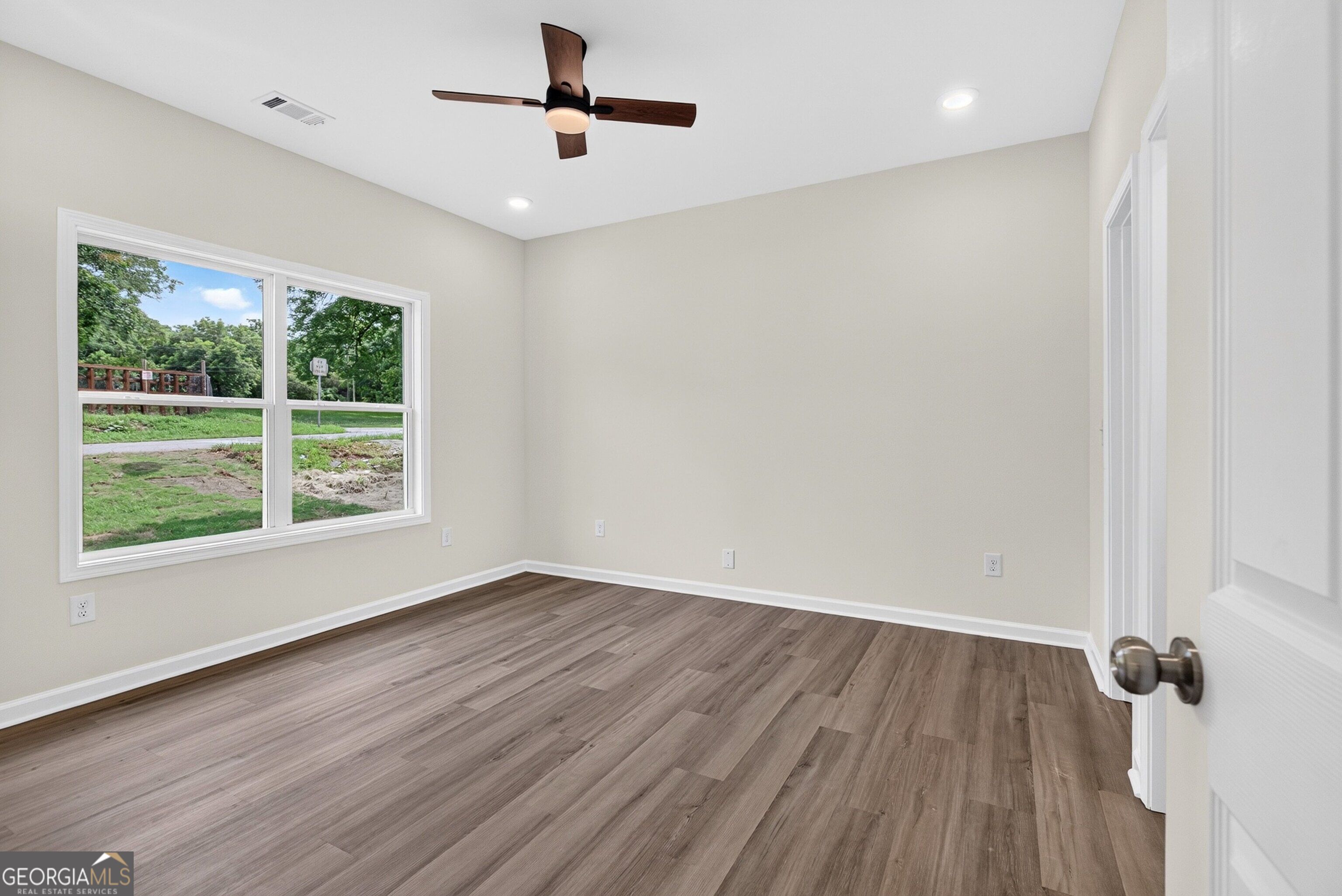 117 Ware Property Photo 10
