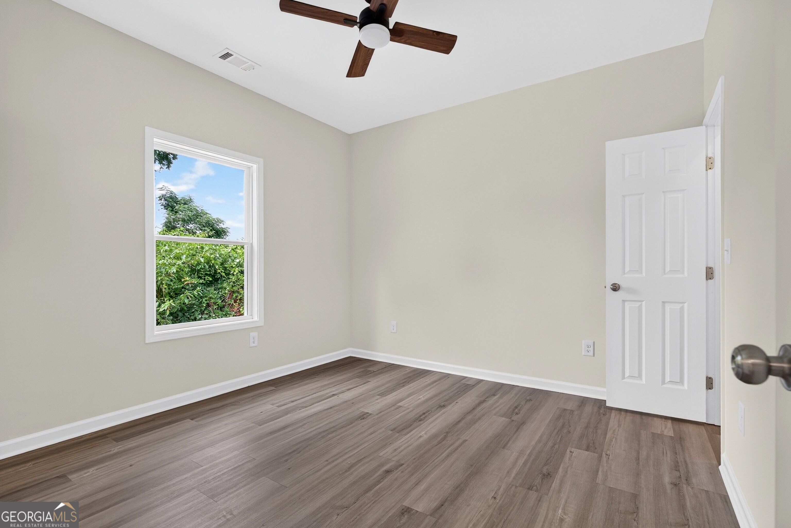 117 Ware Property Photo 18