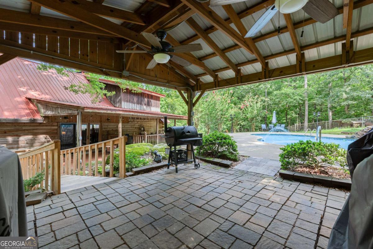 140 J R Road Ne Property Photo 44
