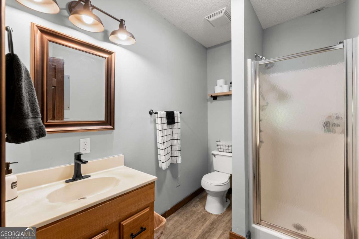 140 J R Road Ne Property Photo 69