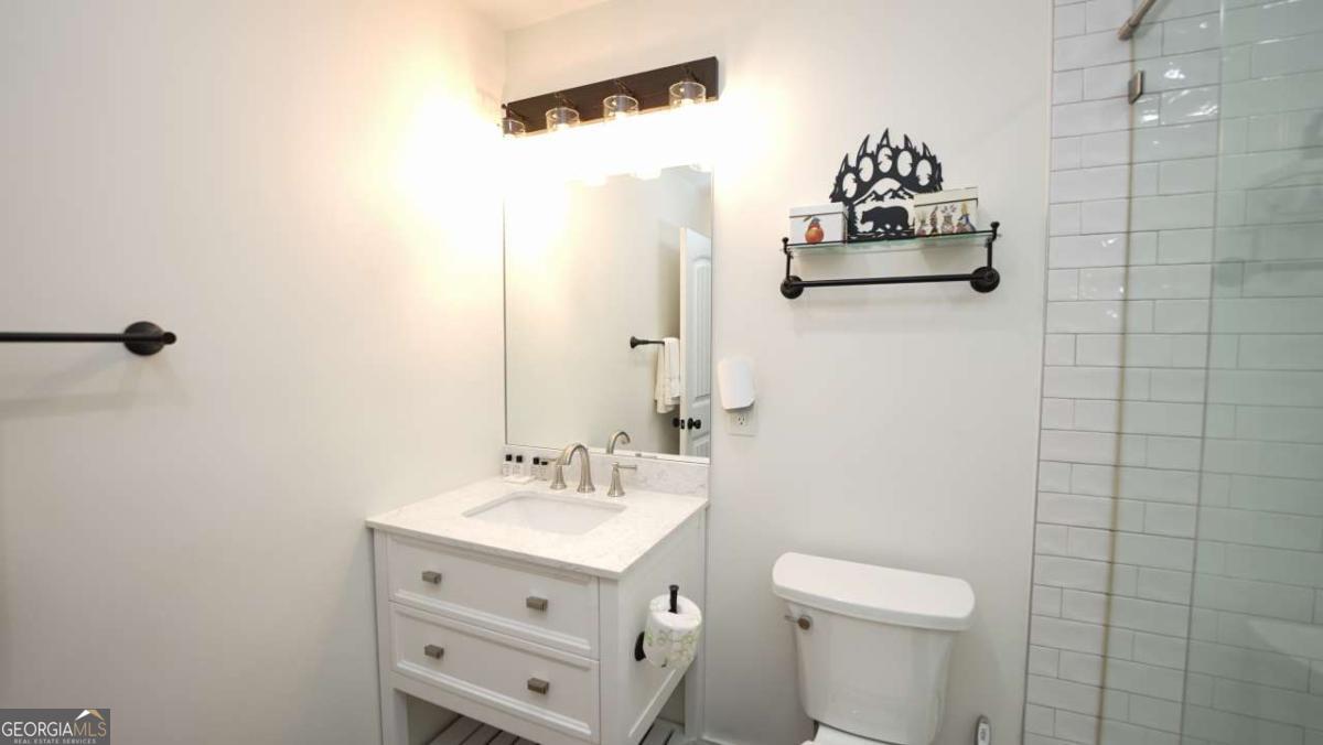 237 Chestnut Gap Road Property Photo 21