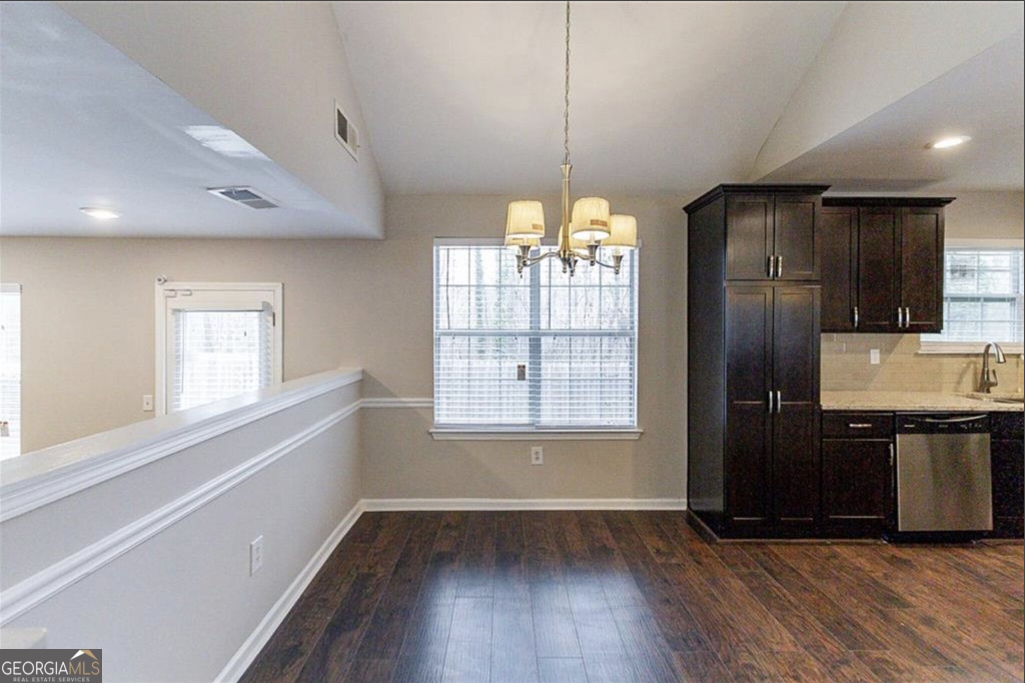 3886 Waldrop Hills Drive Property Photo 9