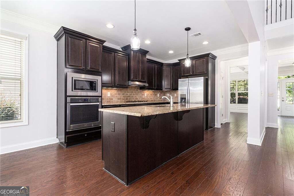 2200 Spring Sound Lane Property Photo 17