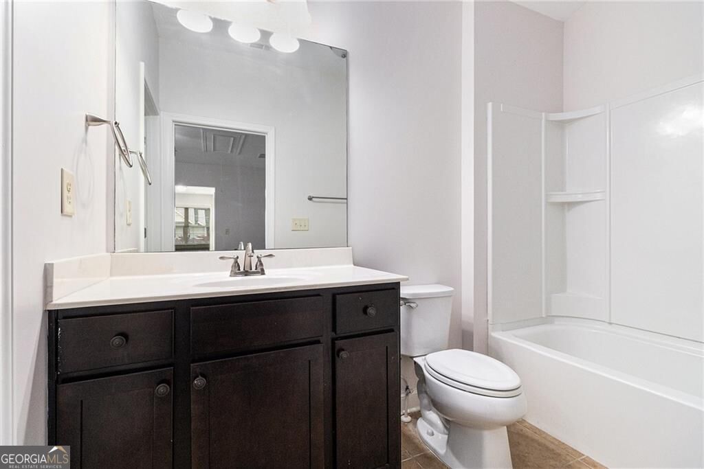 2200 Spring Sound Lane Property Photo 32