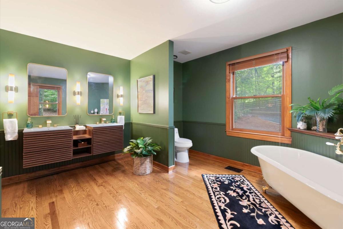 6660 Victory Drive Property Photo 32
