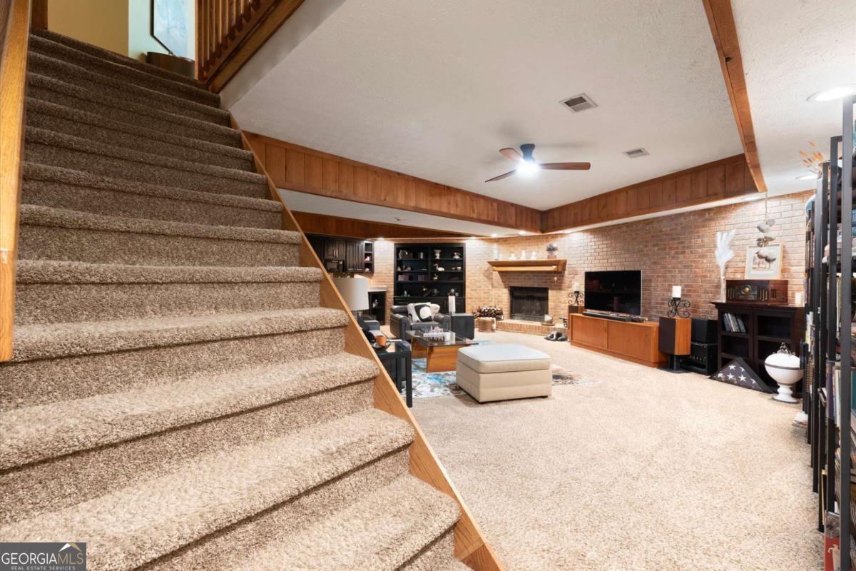 6660 Victory Drive Property Photo 49
