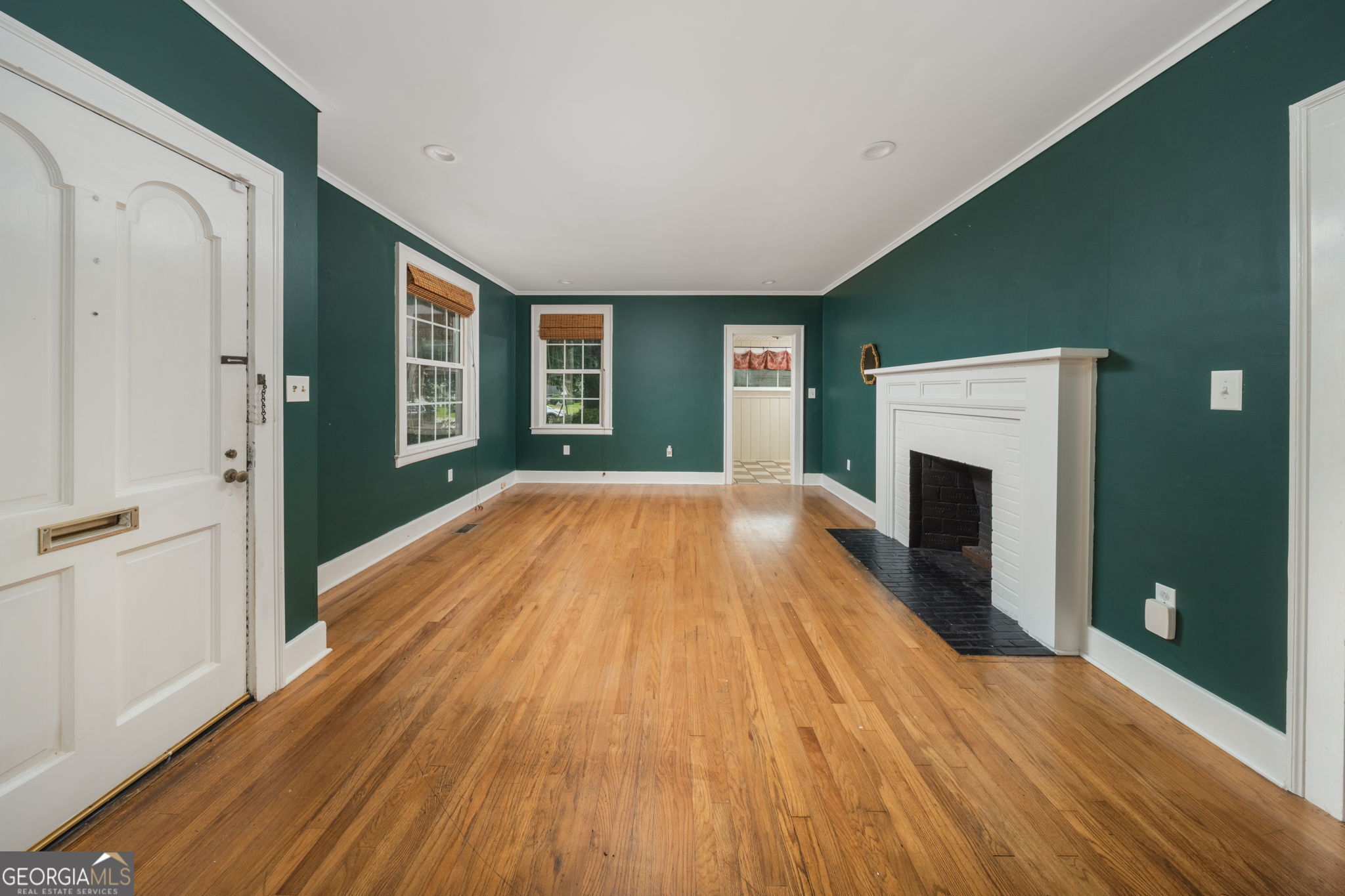 194 Euclid Avenue Property Photo 11