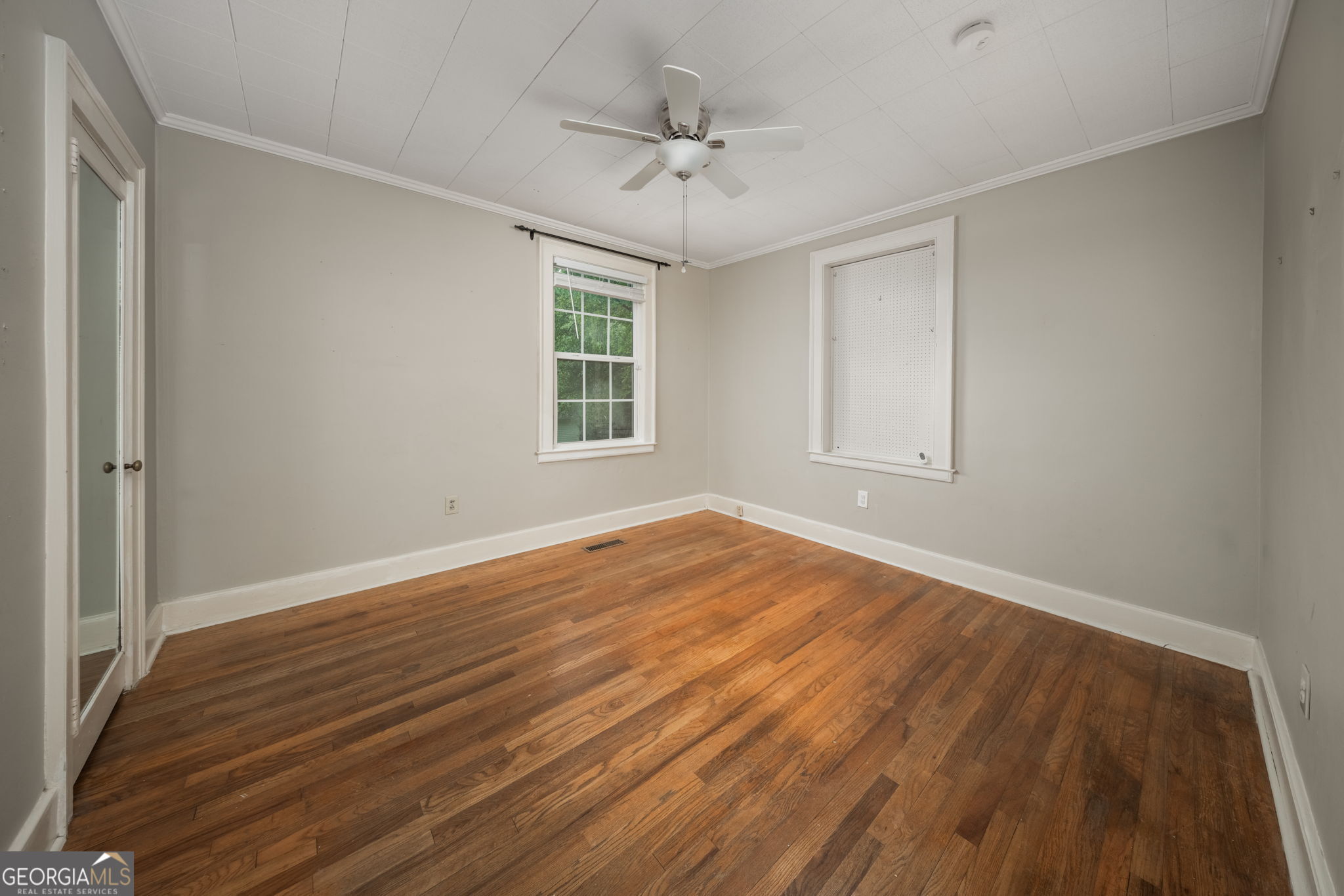 194 Euclid Avenue Property Photo 27