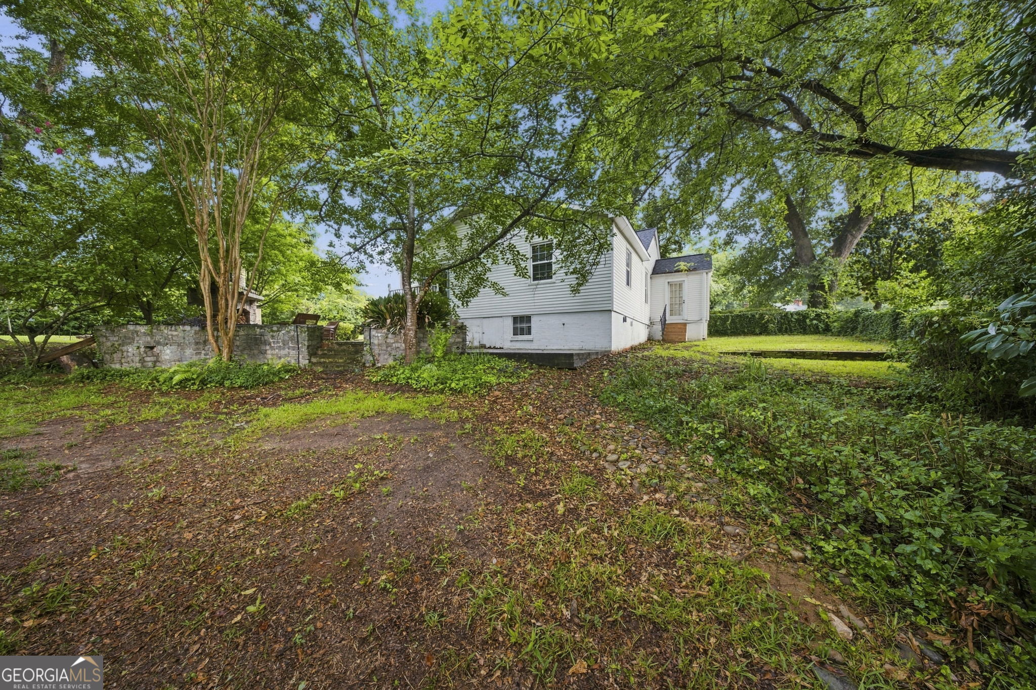 194 Euclid Avenue Property Photo 41