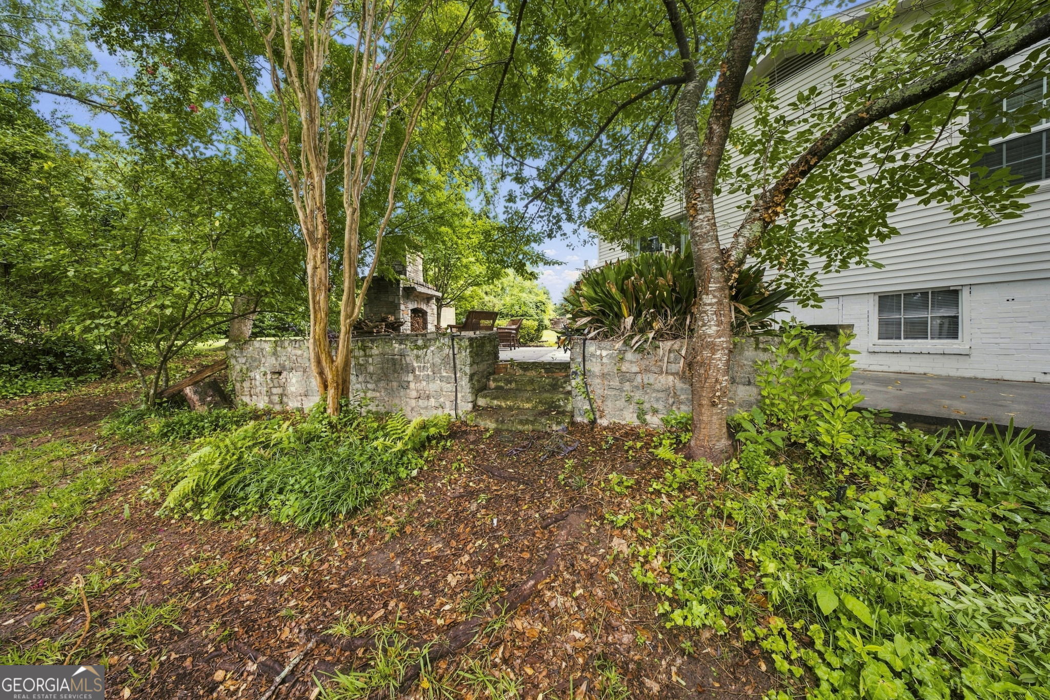 194 Euclid Avenue Property Photo 42