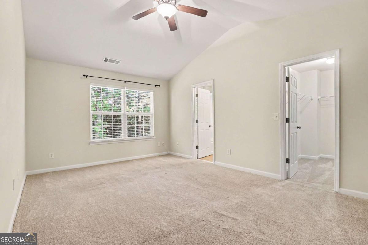 2870 Cross Creek Court Property Photo 4