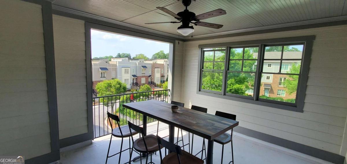 6076 Cushing Circle Property Photo 9