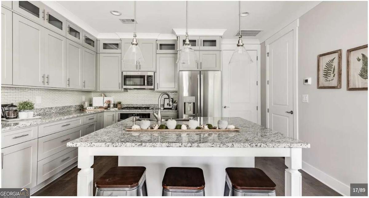 6076 Cushing Circle Property Photo 13