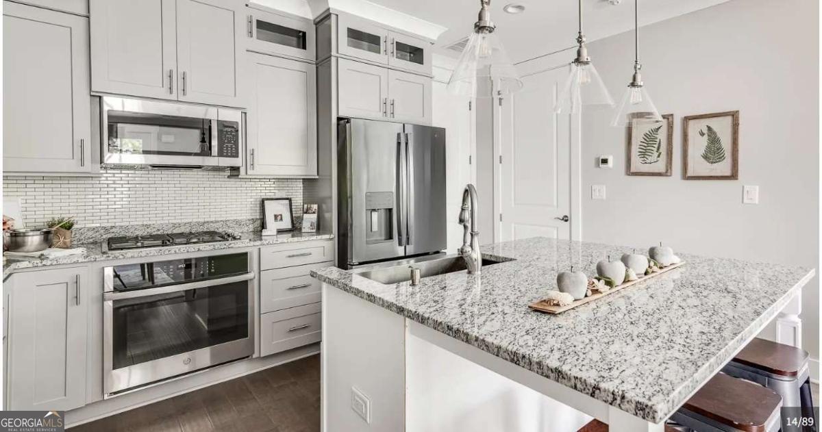 6076 Cushing Circle Property Photo 15