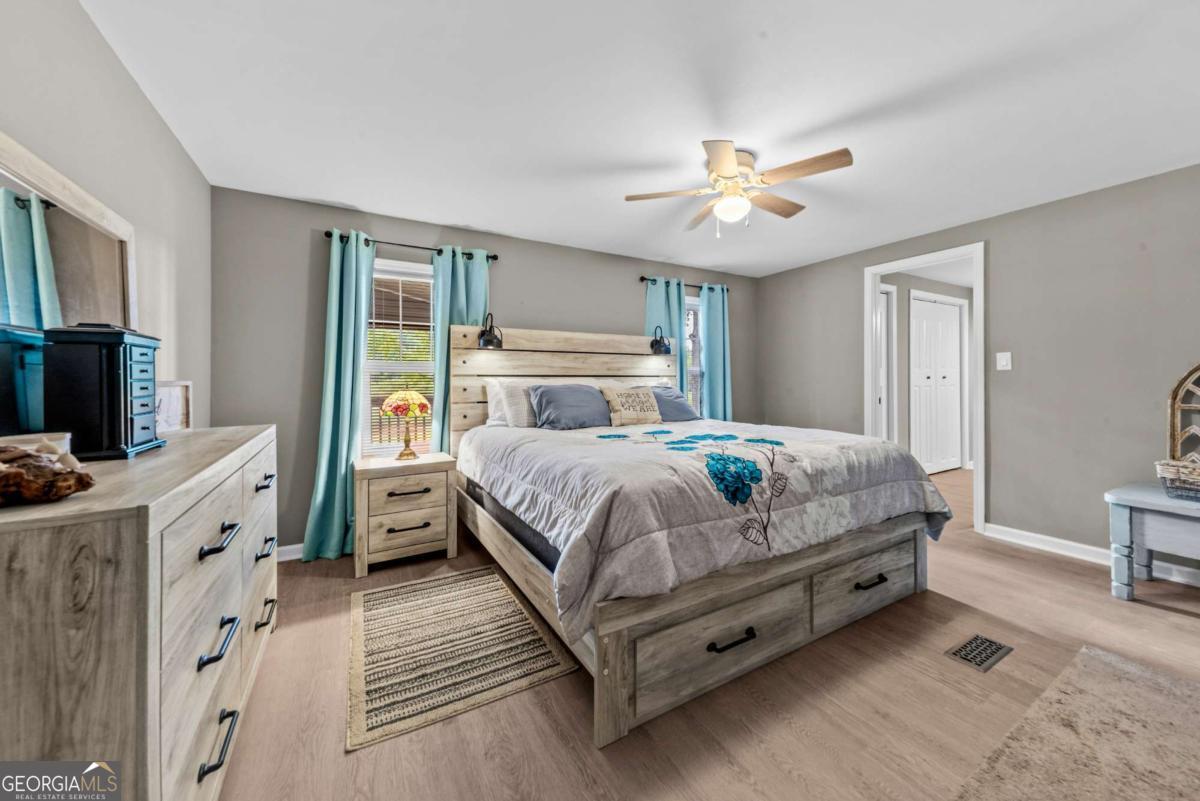 110 Turtle Court Property Photo 24