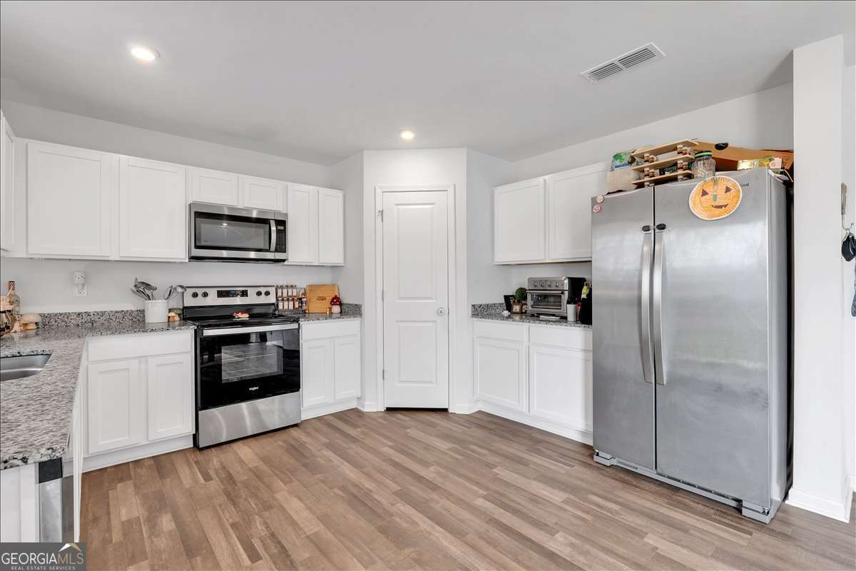 600 Tudor Street Property Photo 13