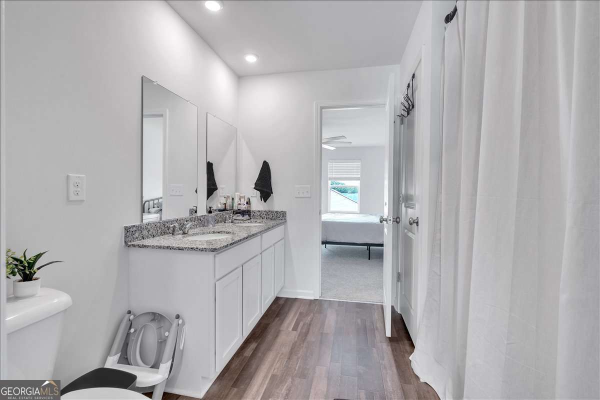 600 Tudor Street Property Photo 23
