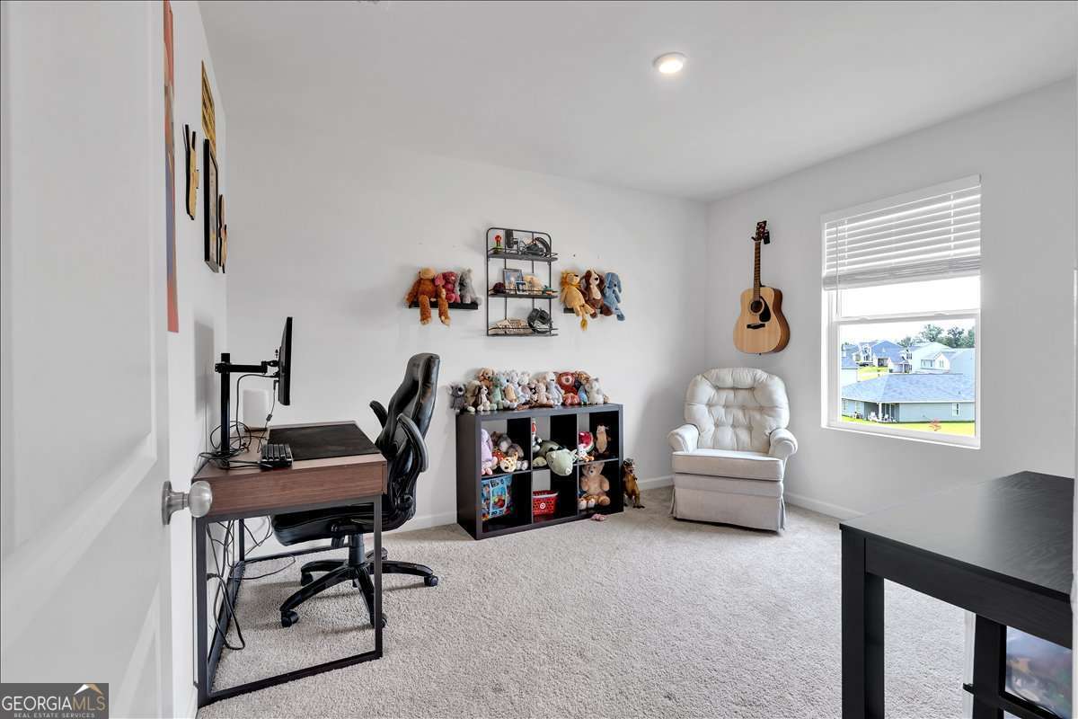600 Tudor Street Property Photo 29