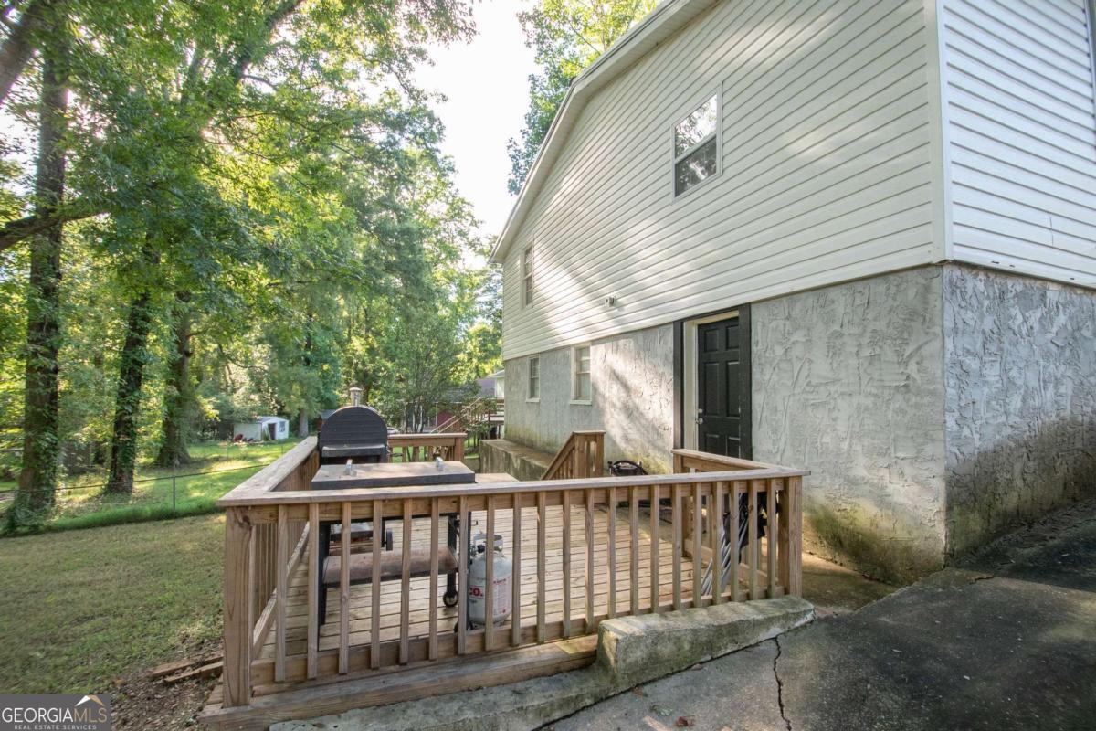 211 Rutland Circle Property Photo 24