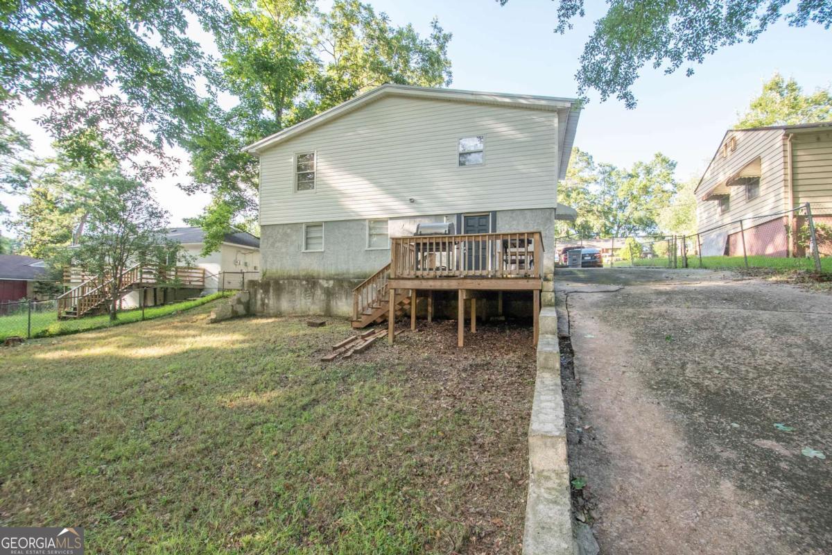 211 Rutland Circle Property Photo 25