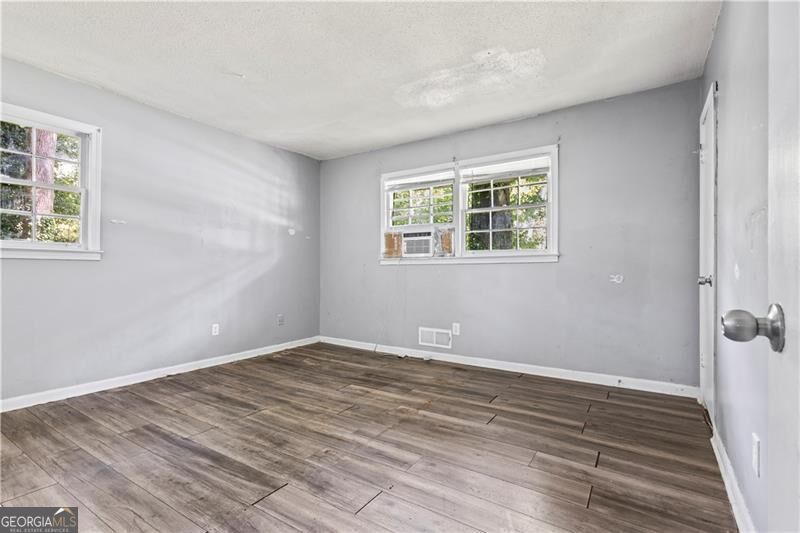 4176 Indian Forest Road Property Photo 9