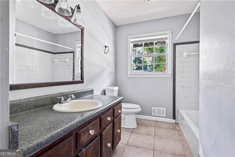 4176 Indian Forest Road Property Photo 15