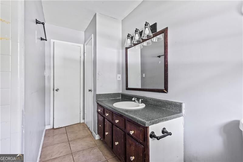 4176 Indian Forest Road Property Photo 16
