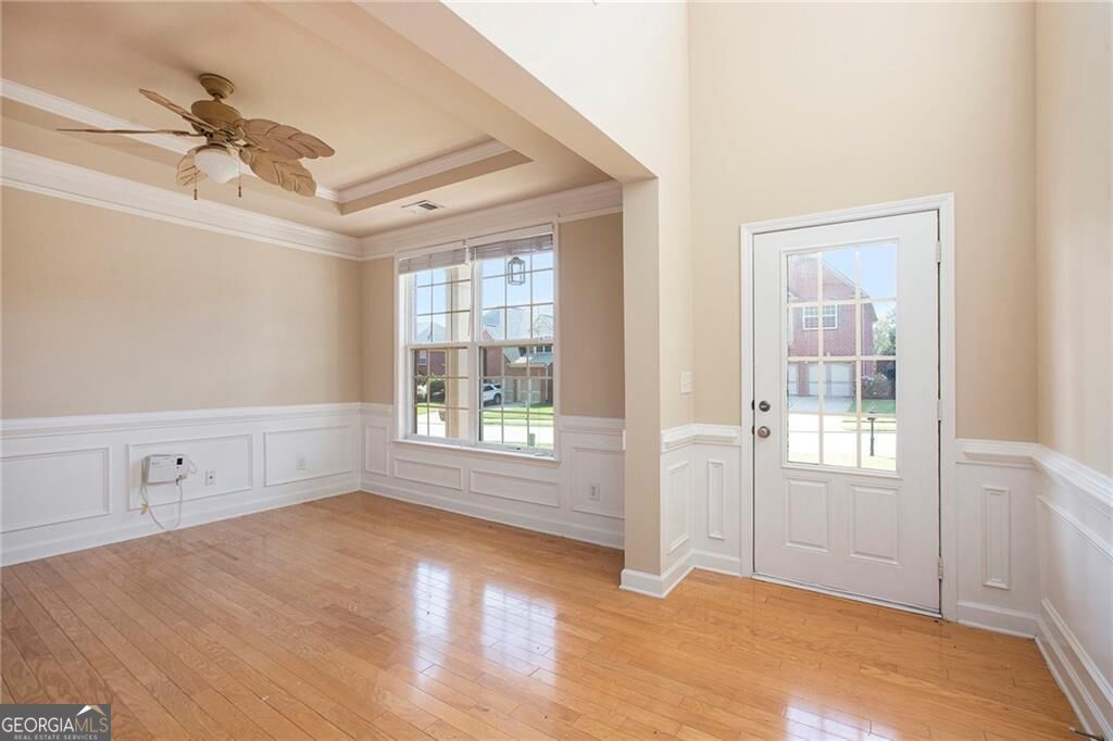 4825 Silver Leaf Drive Property Photo 8
