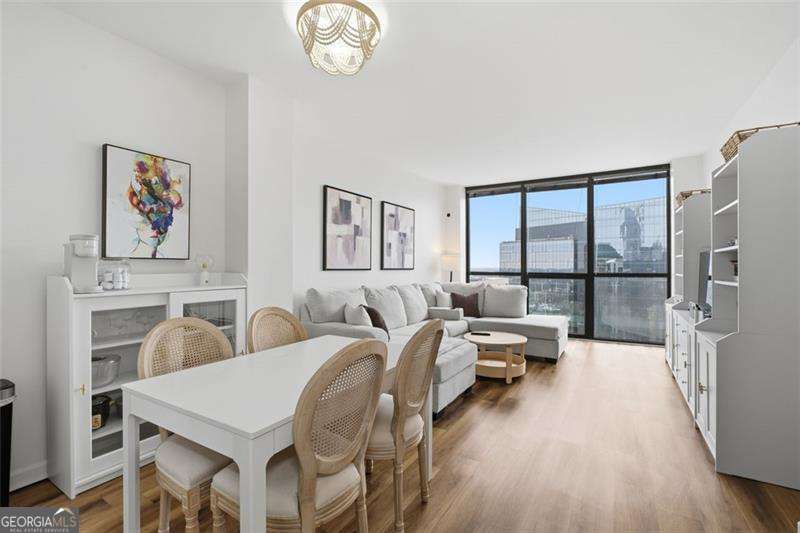 1280 W Peachtree Street Nw # 3713 Property Photo 2