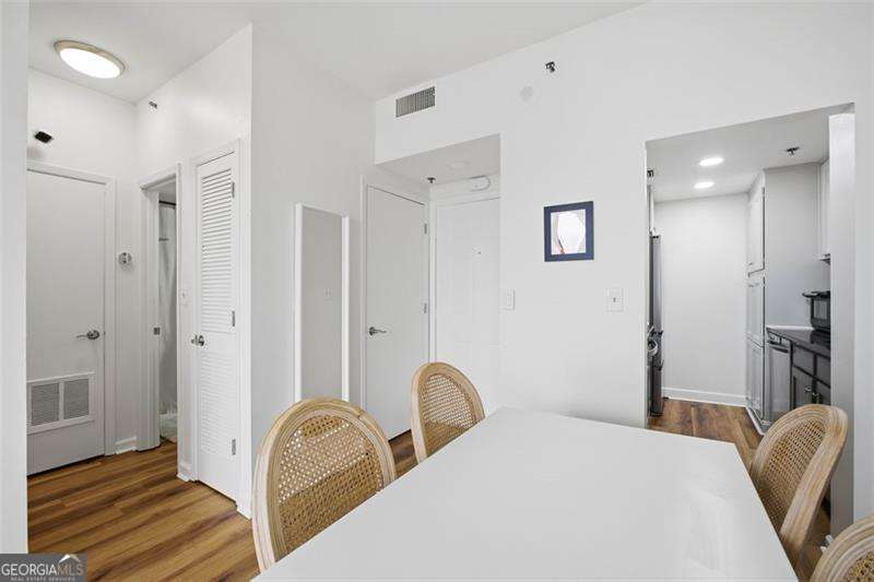 1280 W Peachtree Street Nw # 3713 Property Photo 11