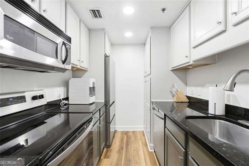 1280 W Peachtree Street Nw # 3713 Property Photo 12