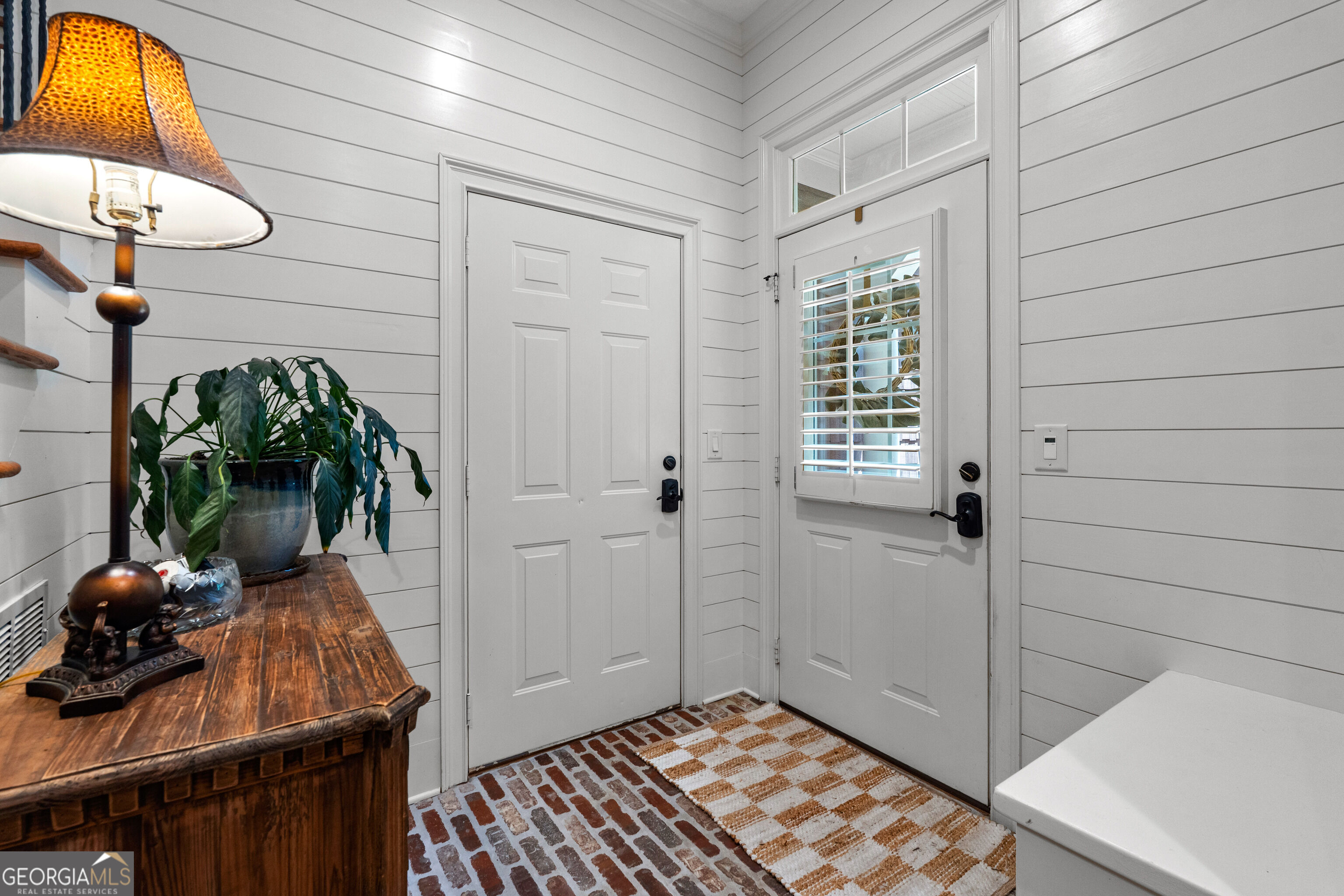 180 Ashborough Park Property Photo 25