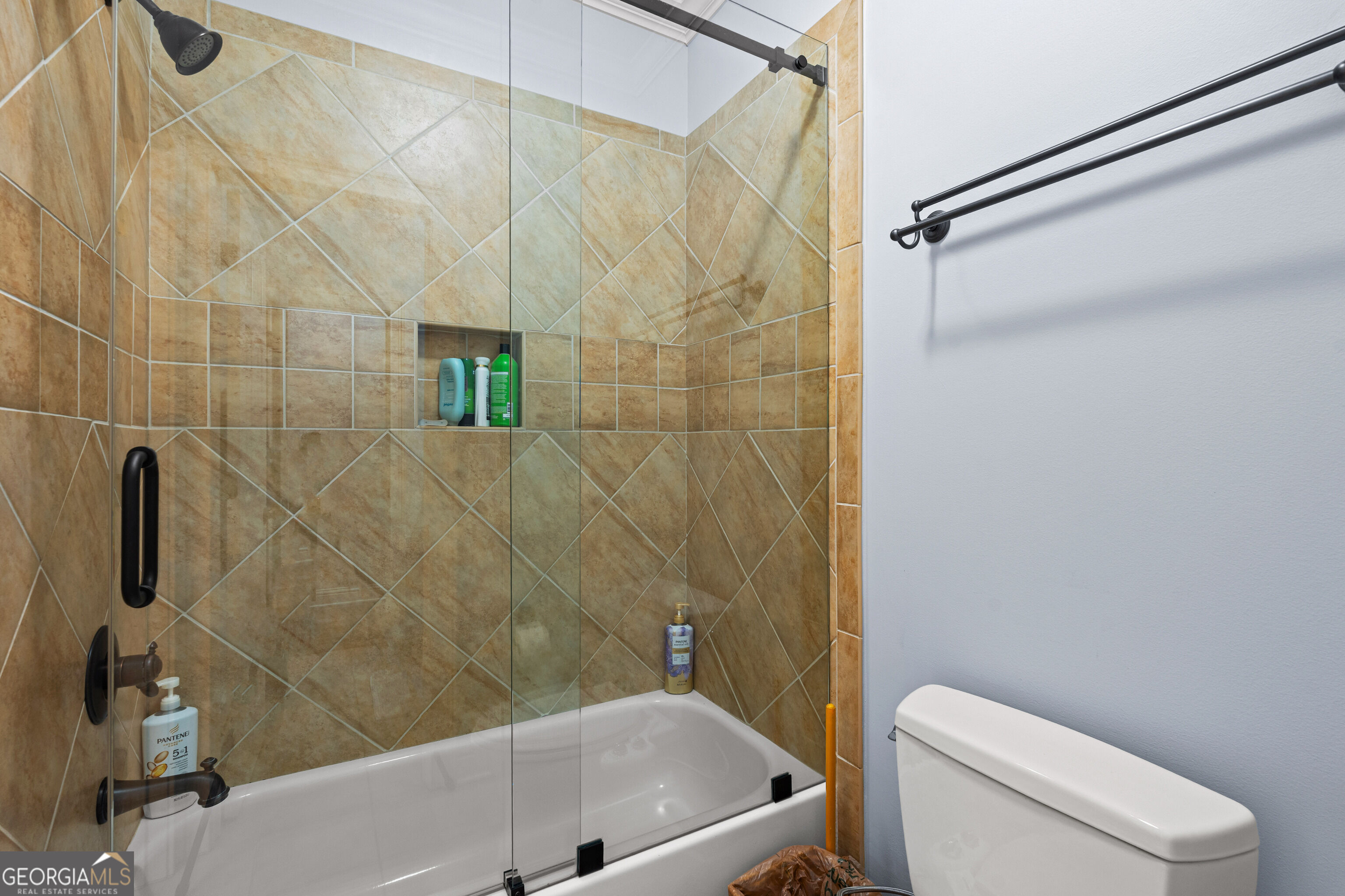 180 Ashborough Park Property Photo 42