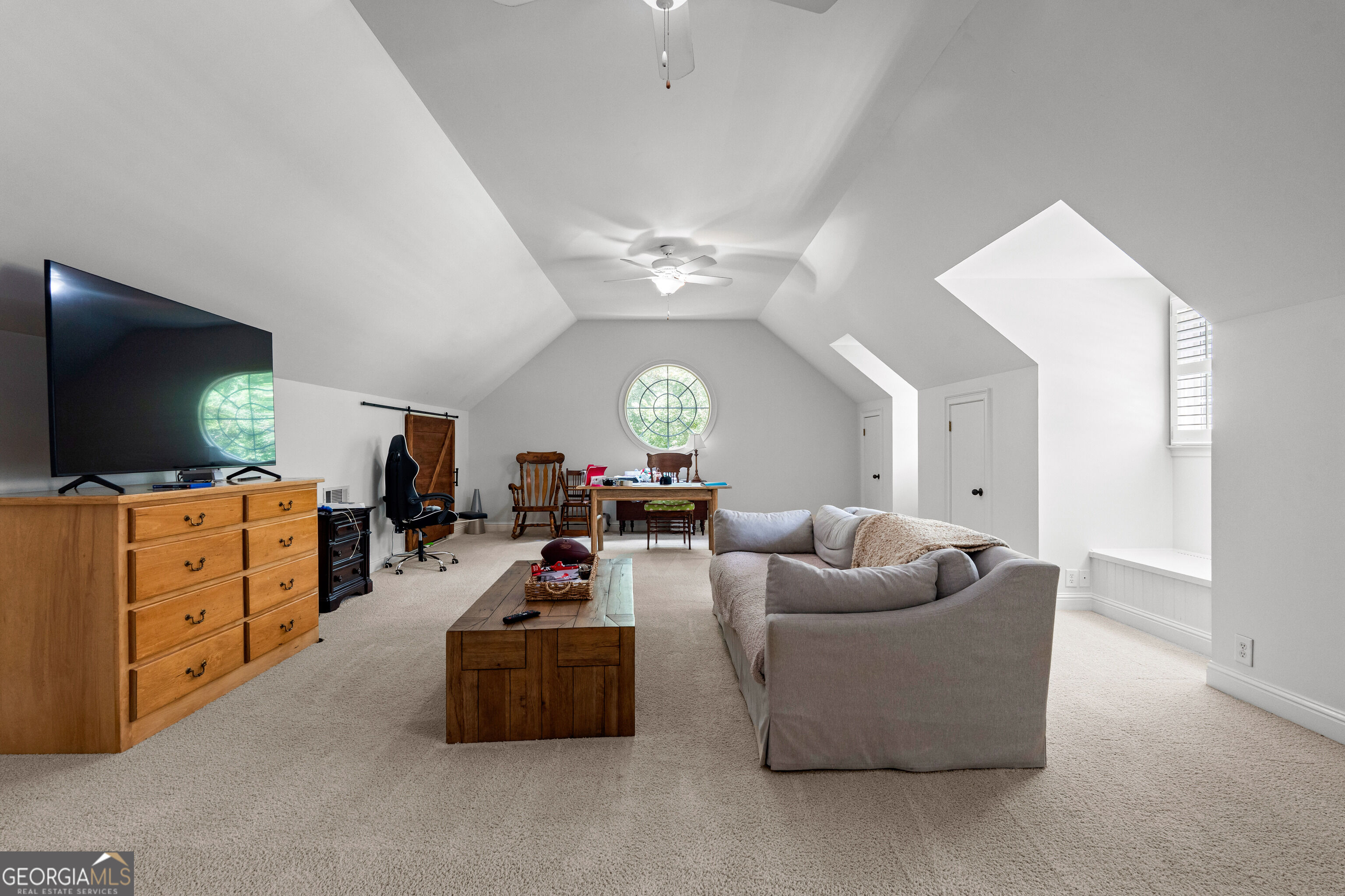 180 Ashborough Park Property Photo 45