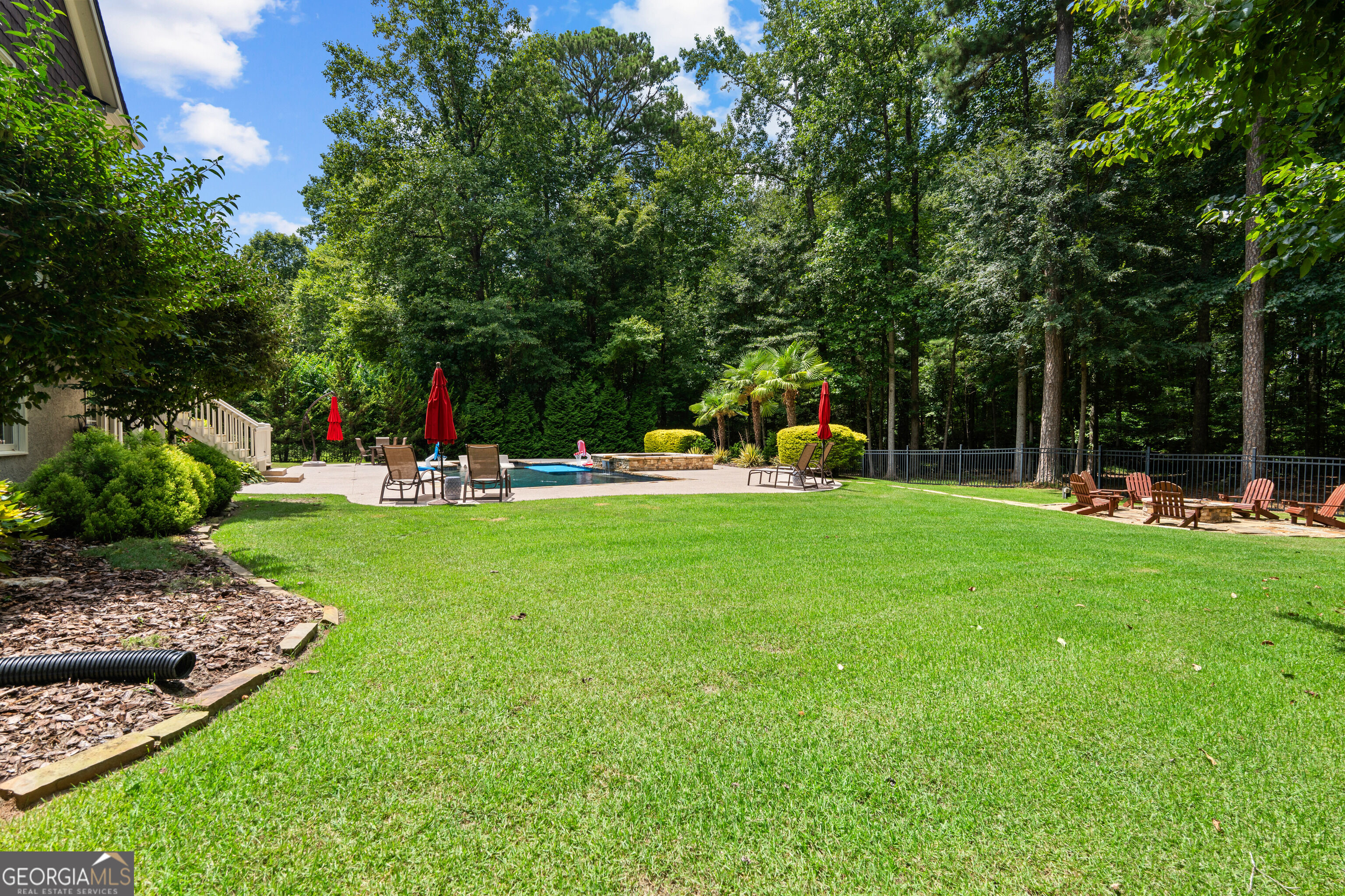 180 Ashborough Park Property Photo 85