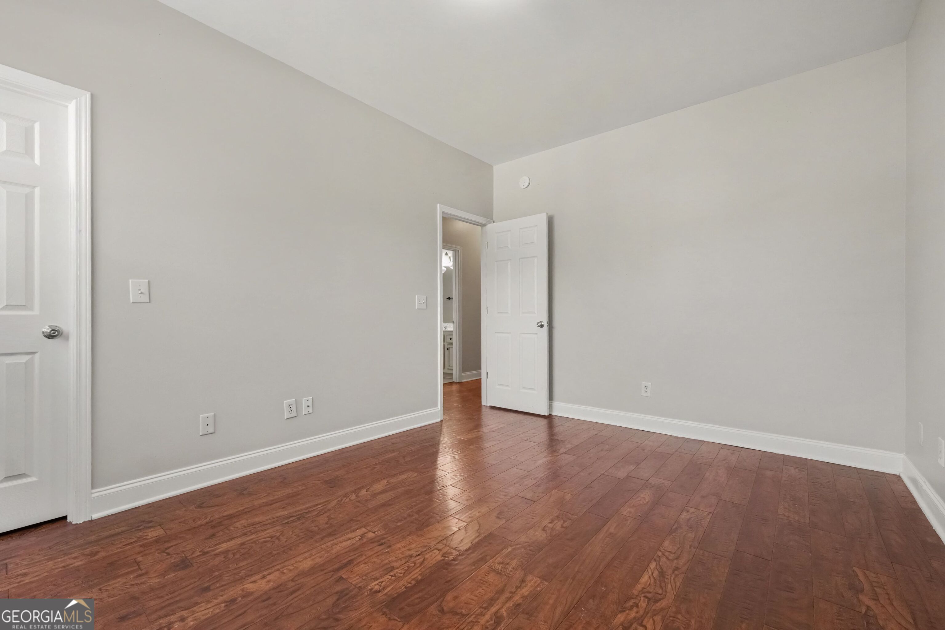 87 Thomas Place Drive Property Photo 28