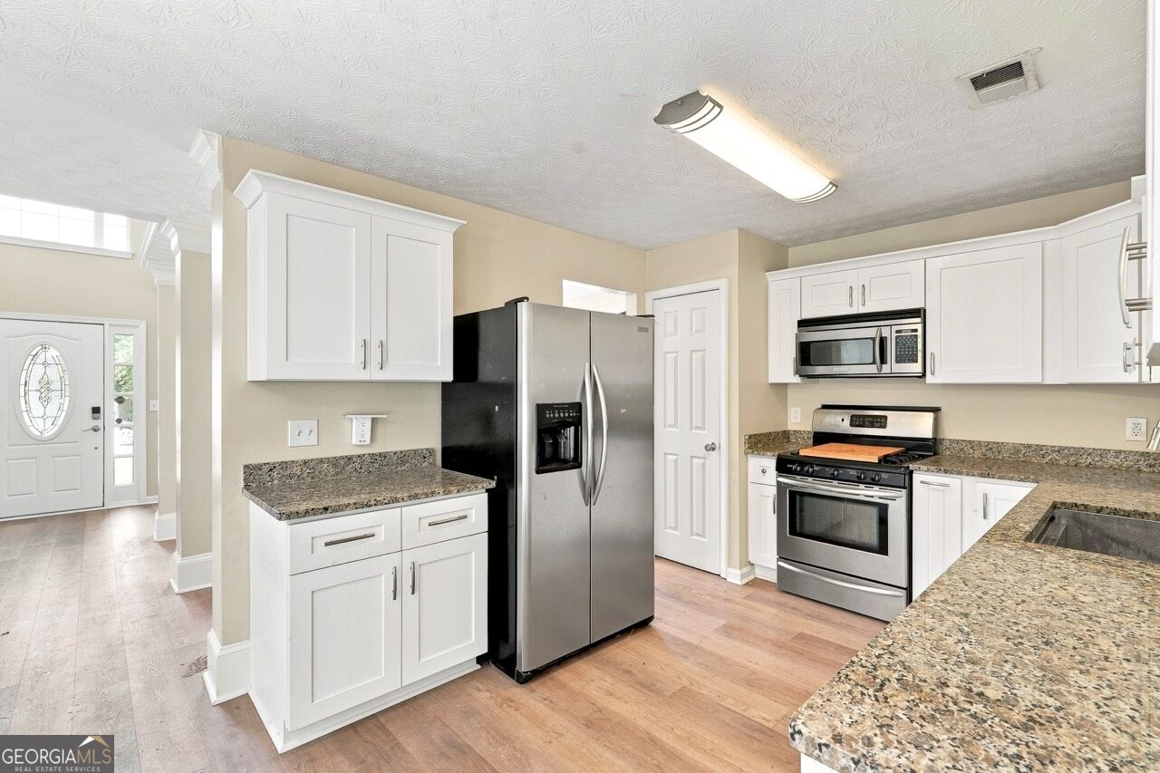 3210 Dundee Ridge Way Property Photo 14