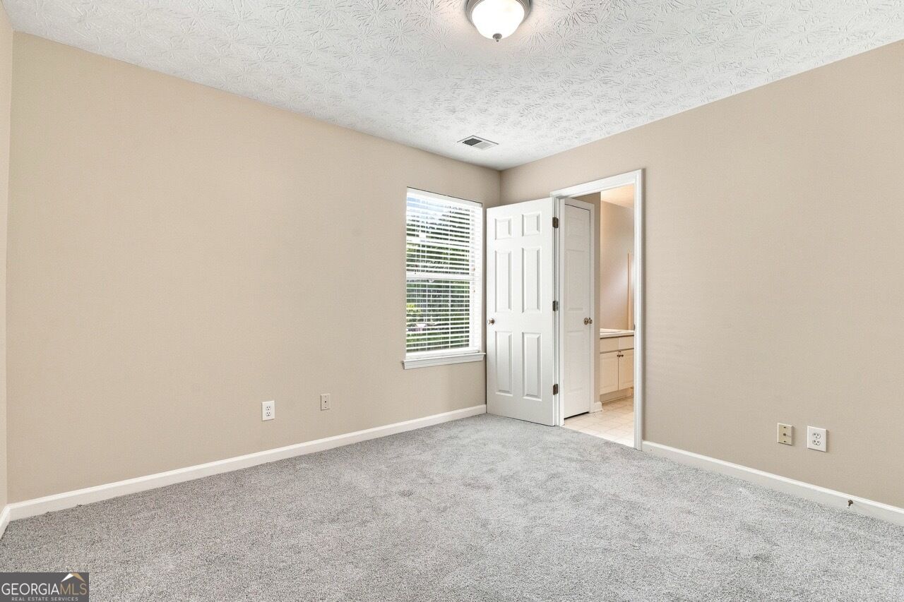 3210 Dundee Ridge Way Property Photo 29