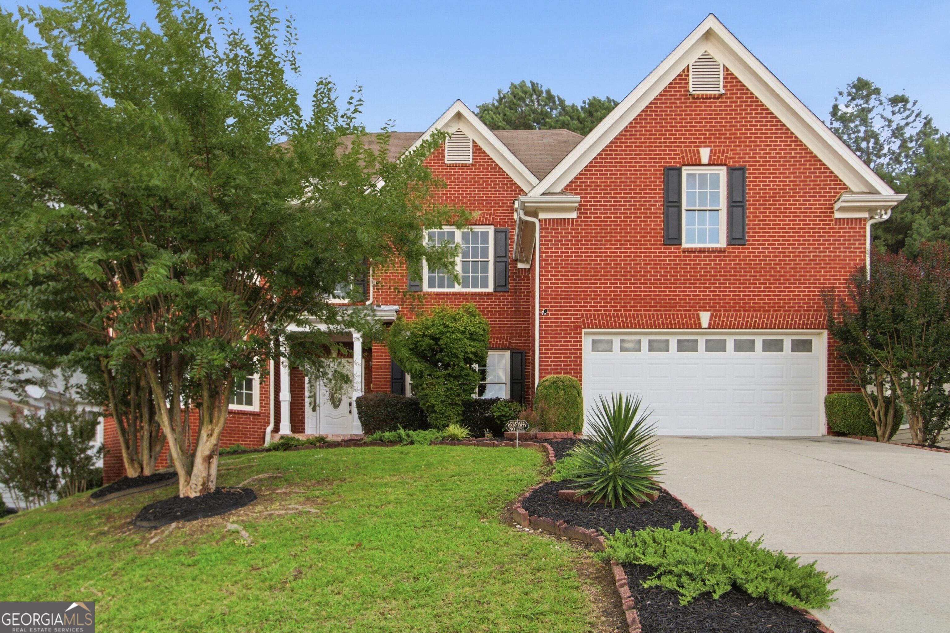 1028 River Forest Point Property Photo 1