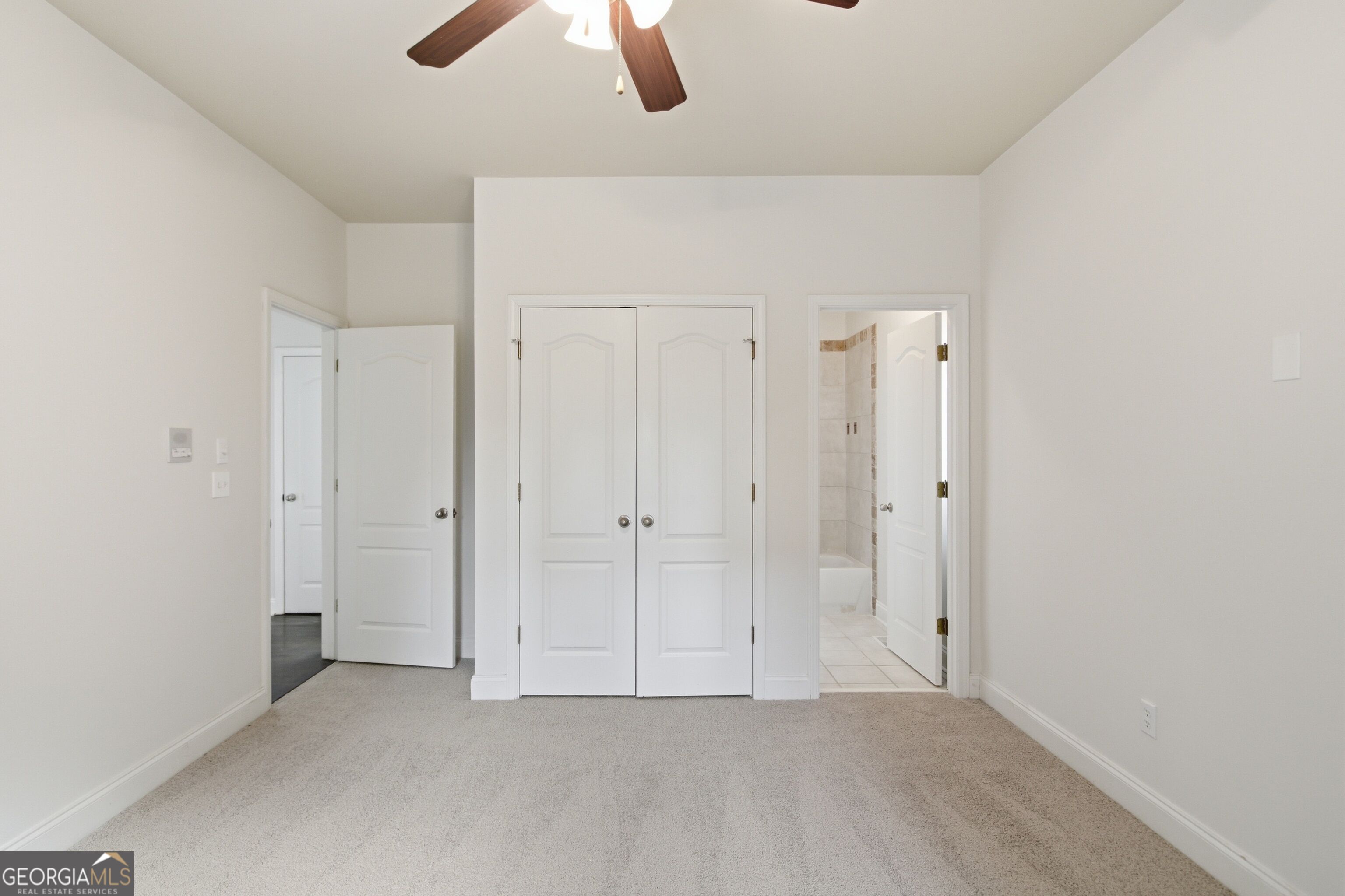 1028 River Forest Point Property Photo 25