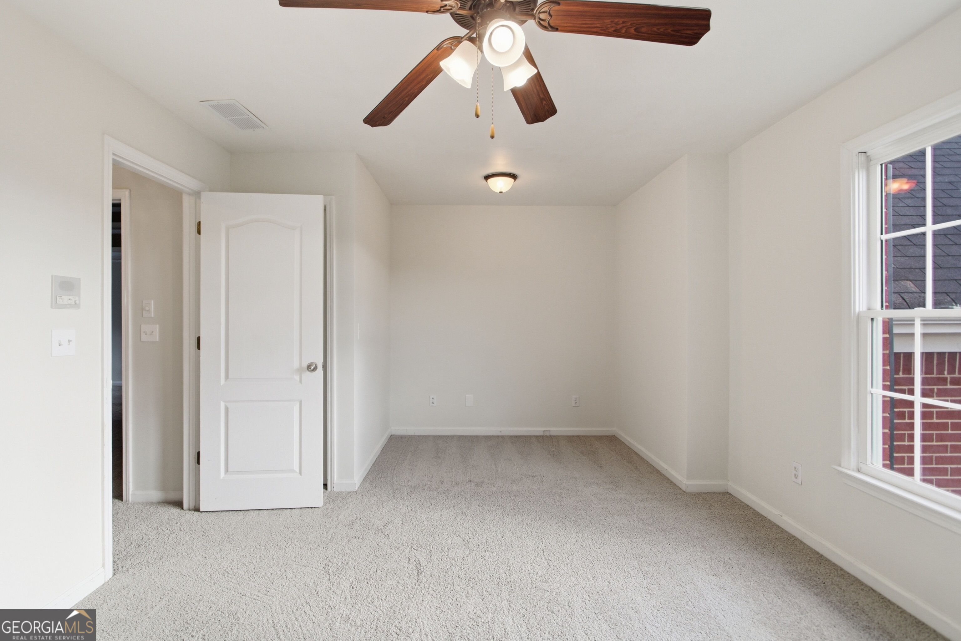 1028 River Forest Point Property Photo 31