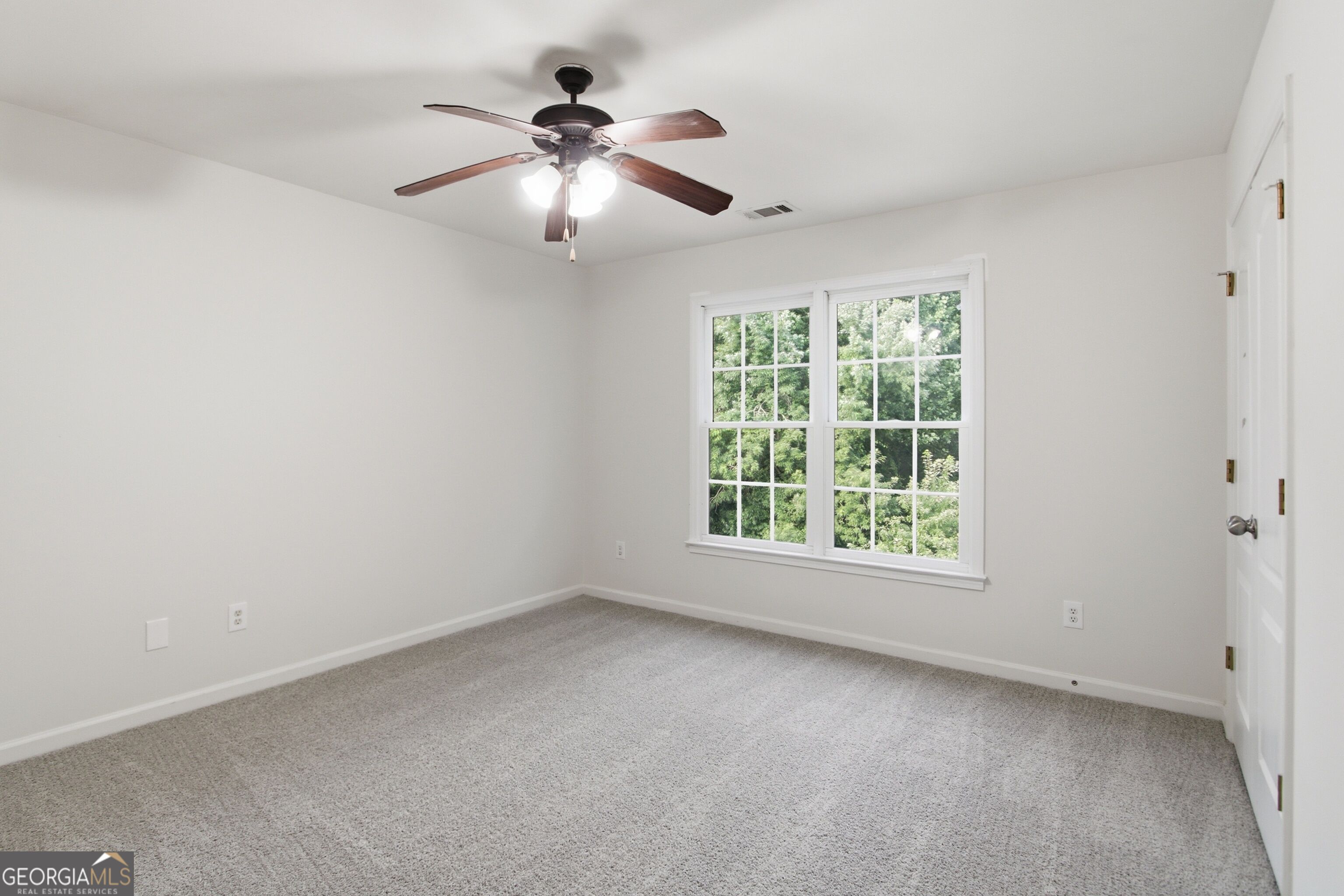 1028 River Forest Point Property Photo 34