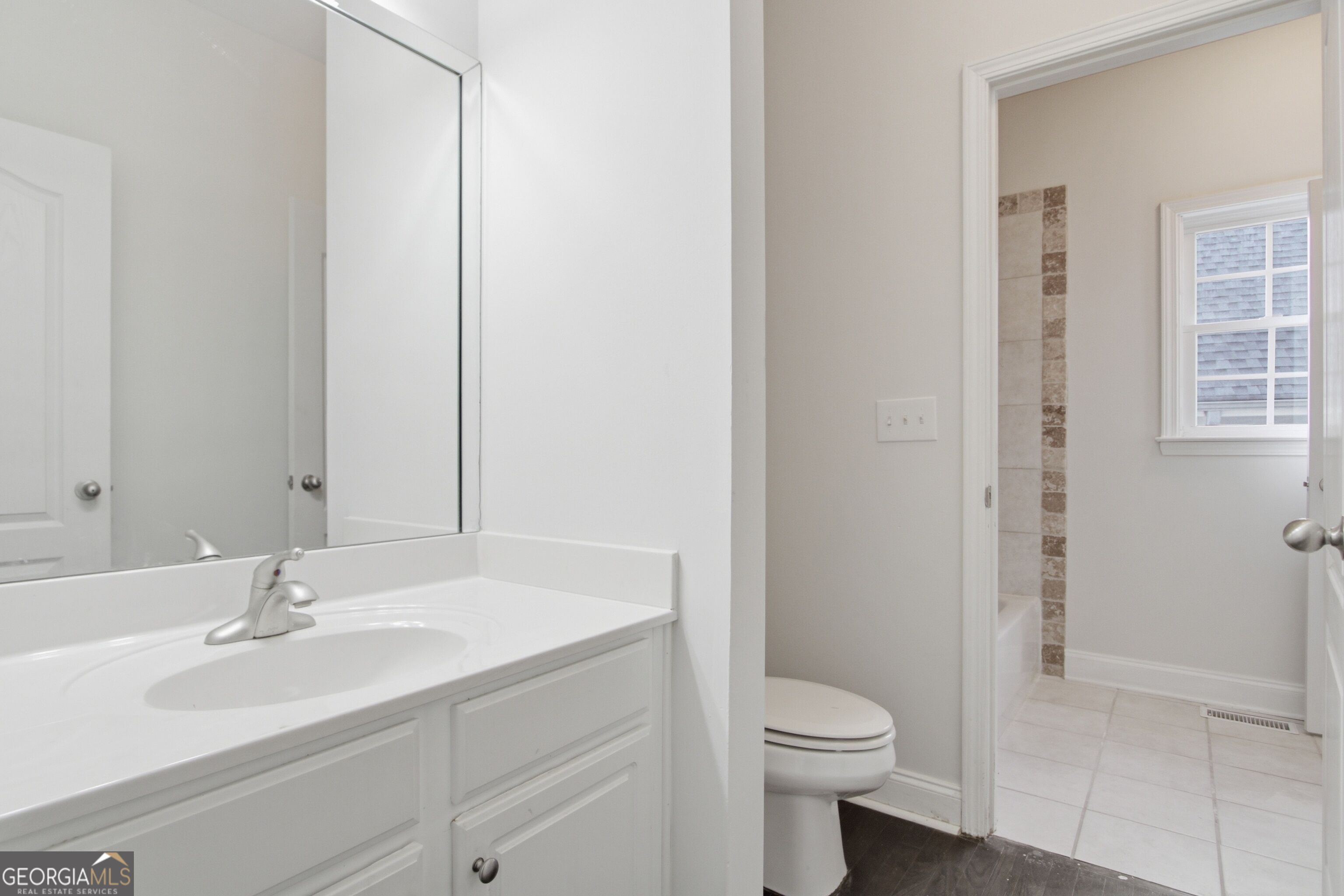 1028 River Forest Point Property Photo 37
