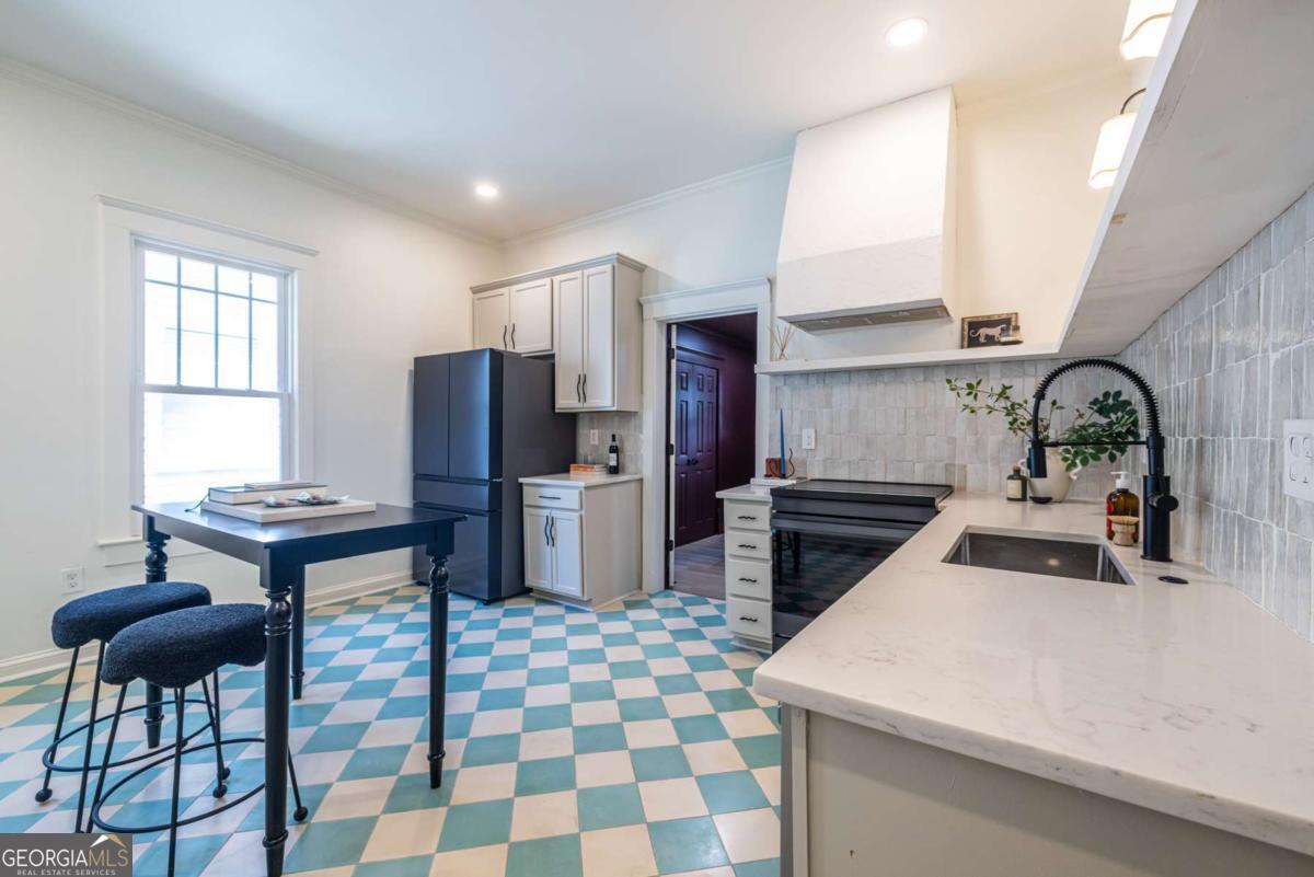 908 Oakhill Avenue Sw Property Photo 14