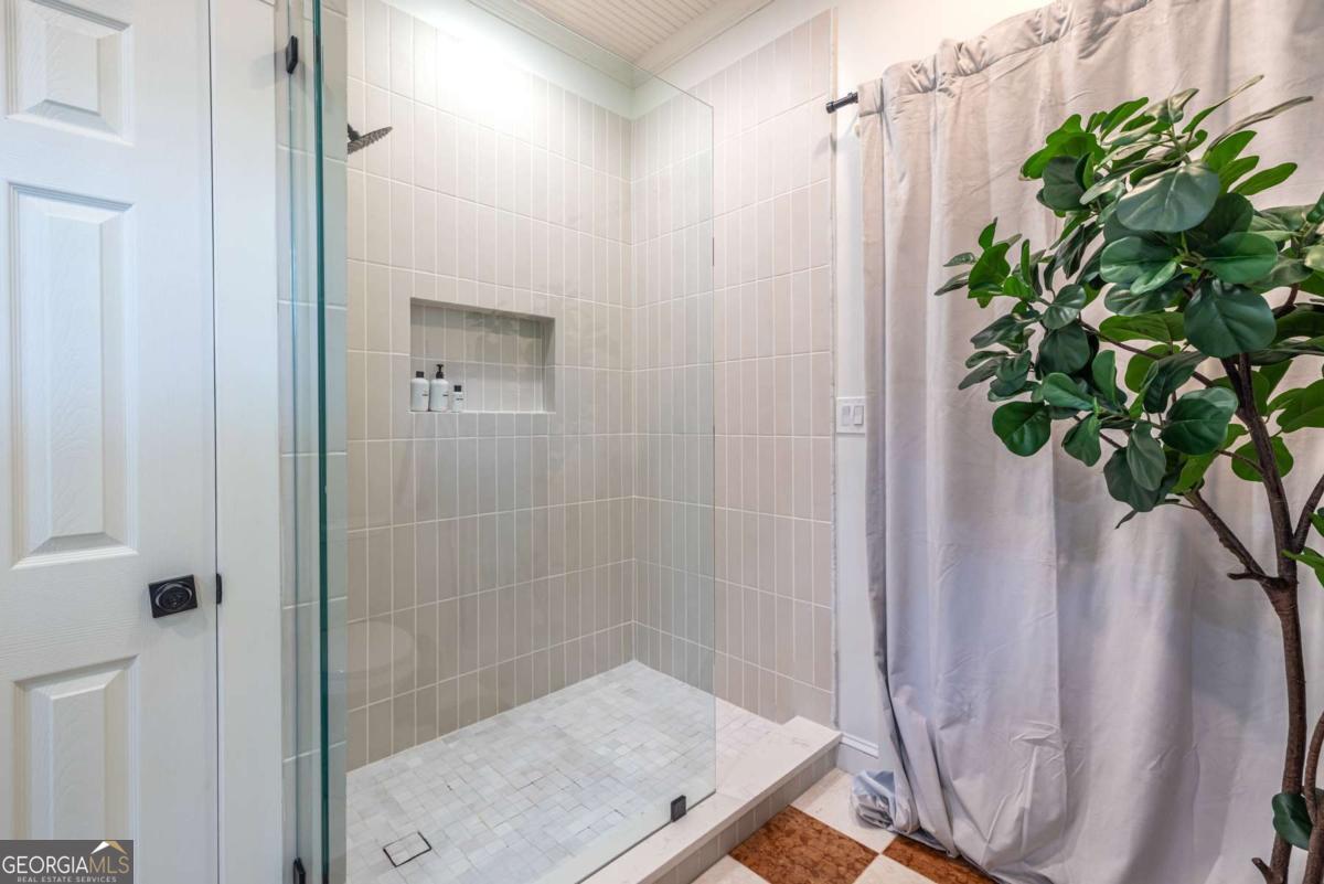 908 Oakhill Avenue Sw Property Photo 20