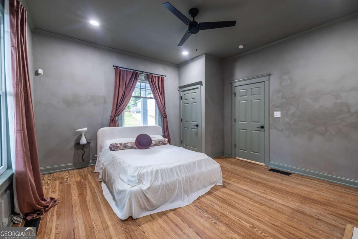 908 Oakhill Avenue Sw Property Photo 24