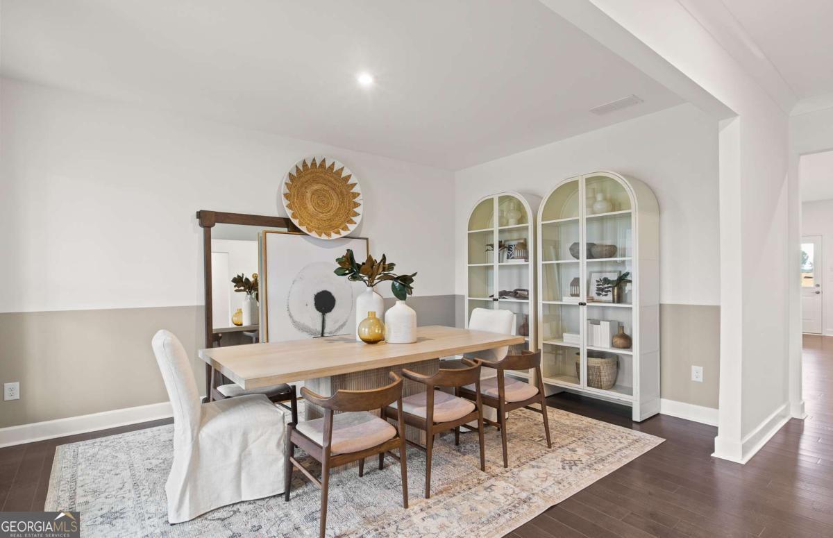 321 Wilton Street Property Photo 4