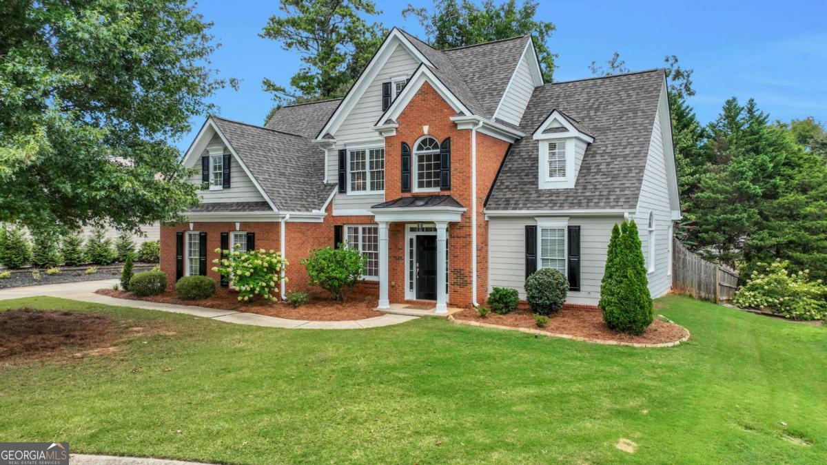 1025 Chippewa Oak Drive Property Photo 1