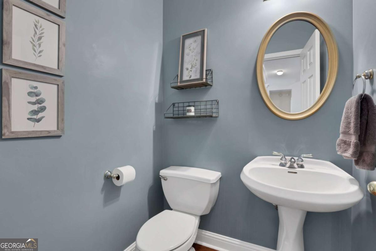 1025 Chippewa Oak Drive Property Photo 13